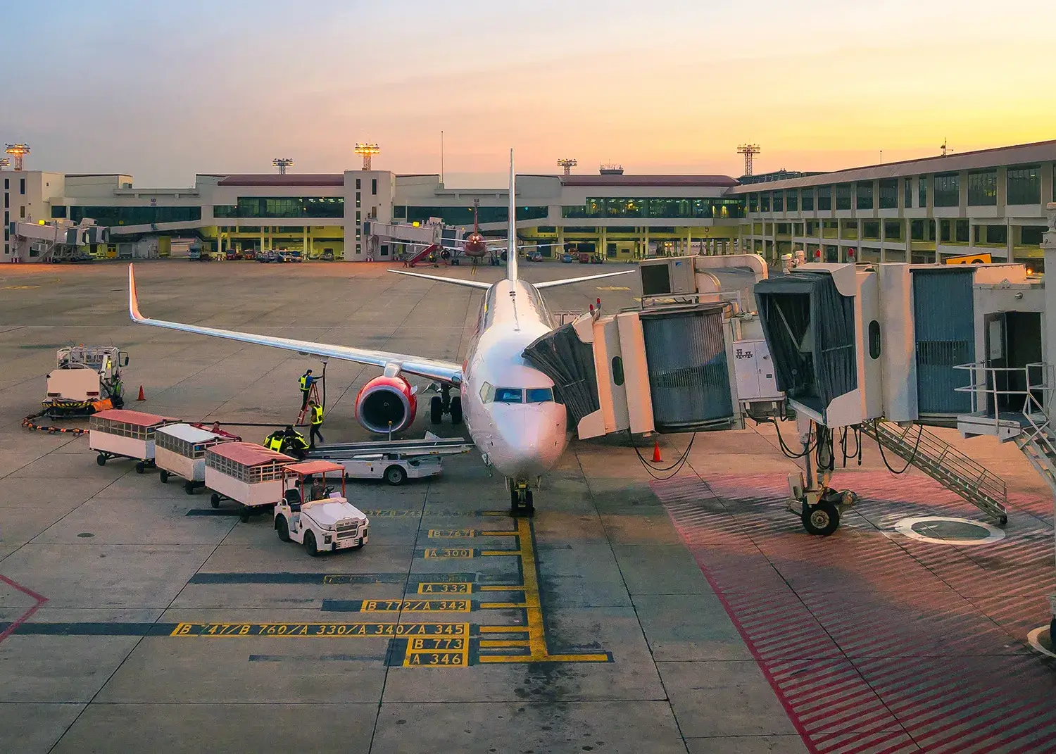 Qlectrics Electric Airport Ground Support Equipment Fleet